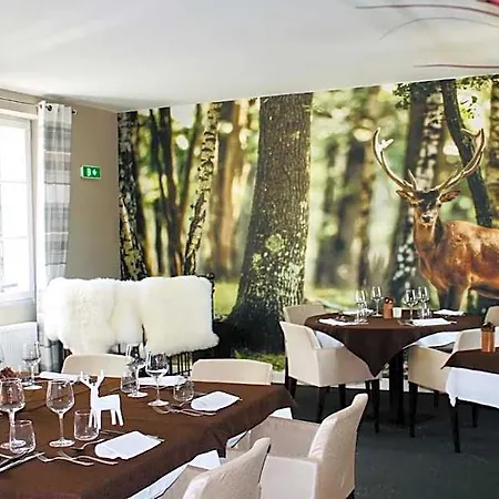 Hotel Du Chasseur Maurepas (Yvelines)