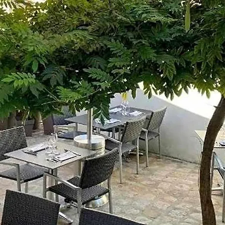 Hotel Du Chasseur *